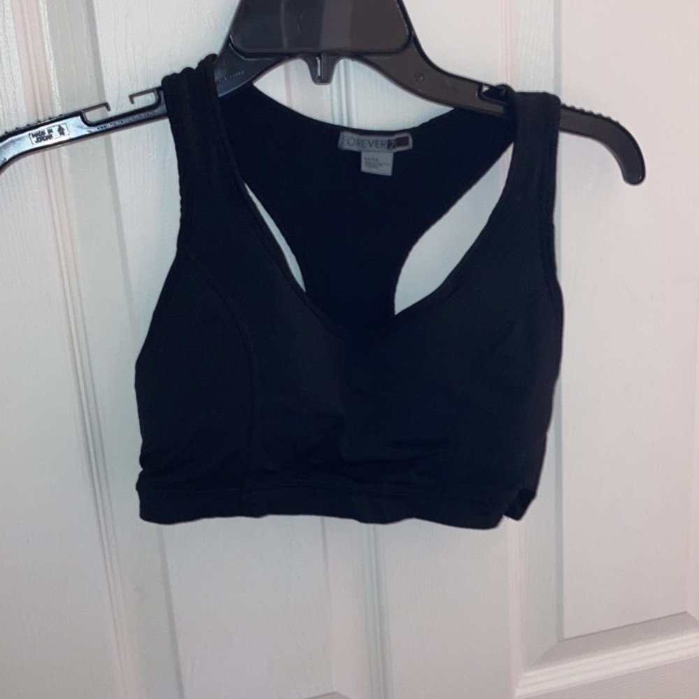Forever 21 Black Sports Bra Size M/M